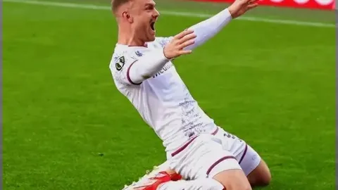 网队市值冲破57亿大关，期待终结连败困境